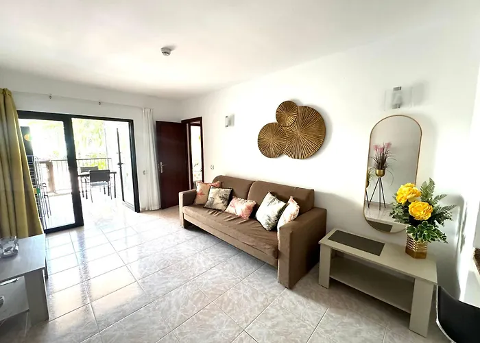 Guinea Apartment