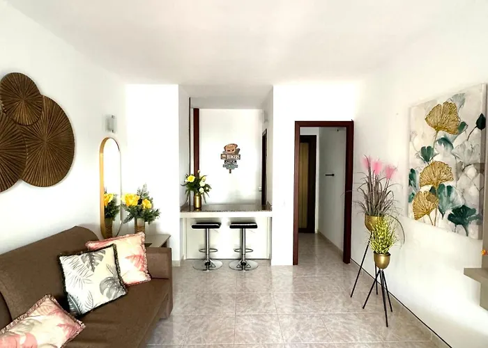 Guinea Apartment
